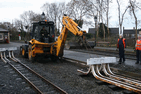 The buffer stop being draged back to its new position. (Photo: S.Melhuish)