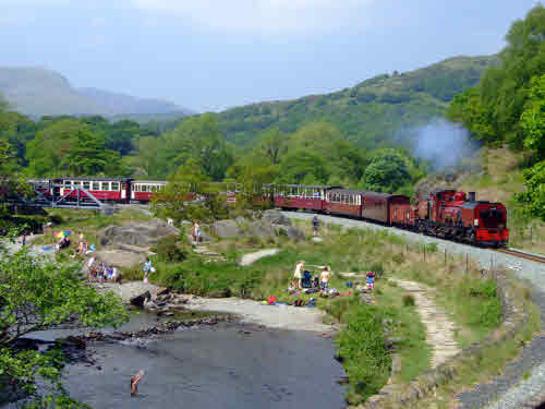 Aberglaslyn Pass - Pic FWHR