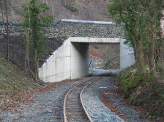 Bryn y Felin bridge