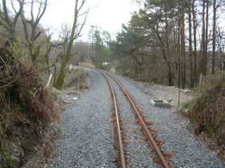 Entering Cwm bychan