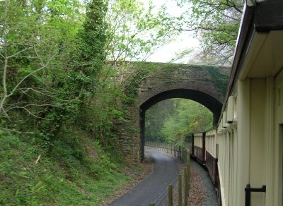 Plas dinas Bridge