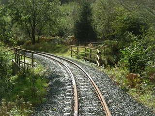 Pont Afon Cwm Du