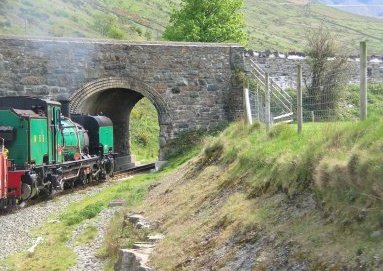 Castell Cidwm Bridge