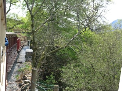 Glan yr Afon Bridge